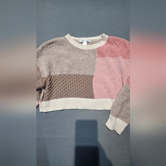Altar'd State Patchwork Sweater - Pink, Cream, Brown Size M PTP 25 Length 16 - Picture 4 of 4